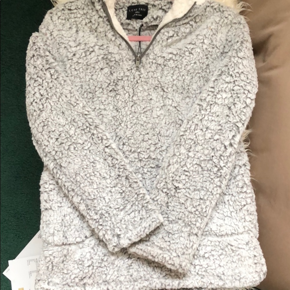 Love Tree Faux Fur Gray Half Zip Sherpa